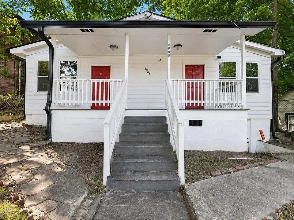 2008 Joseph E Boone Blvd NW
