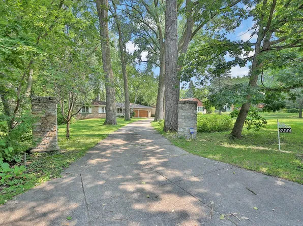 2089 Nebraska Ave E, Saint Paul, MN 55119