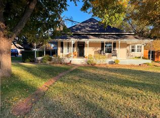 502 SW 5th St, Tuttle, OK 73089