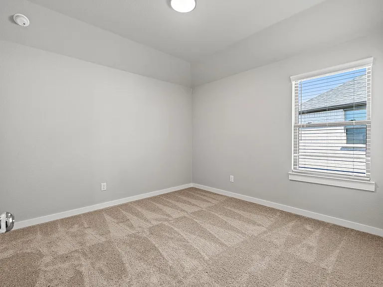 102 Travine Dr — Photo 19