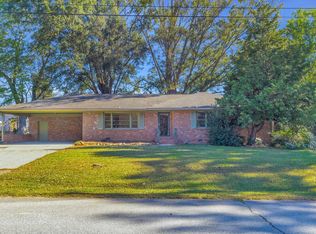 113 Willenhall Ln, Greenville, SC 29611