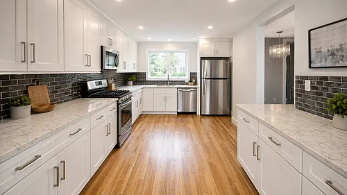 1718 Fowler Ave #2 Photo 1