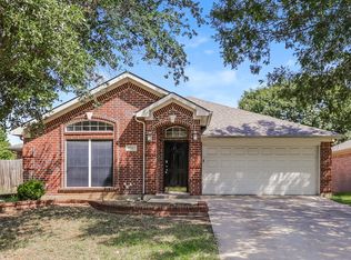 1601 Prescott Dr, Mansfield, TX 76063