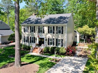 1602 Wood Grove Cir, Henrico, VA 23238