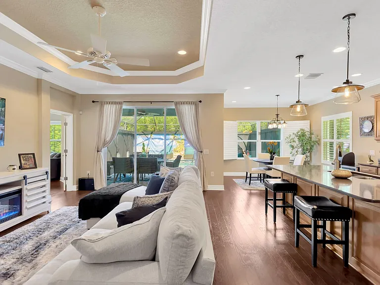 6420 Seasound Dr — Photo 11