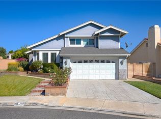 20 Turn Post Ln, Pomona, CA 91766