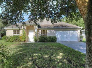 8445 103rd Ave, Vero Beach, FL 32967
