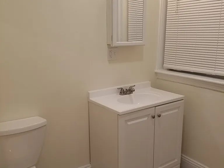 73 Park Dr #5 — Photo 4