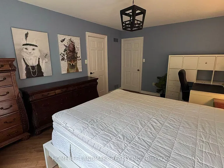 2415 Jarvis St #B3 — Photo 17