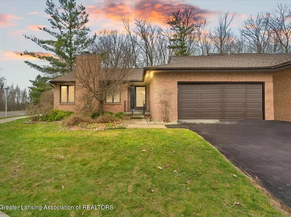 5331 E Hidden Lake Dr, East Lansing, MI 48823