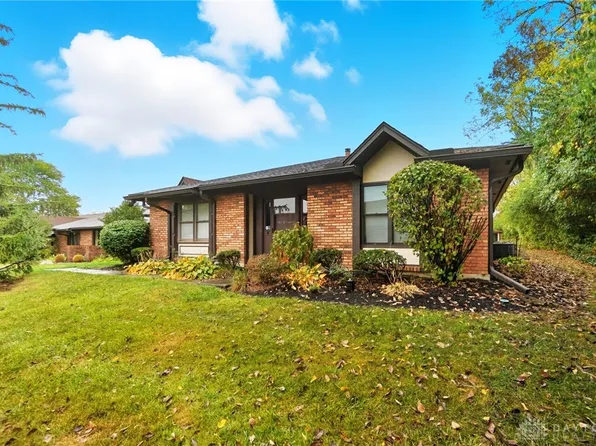 7111 Fallen Oak Trce, Dayton, OH 45459