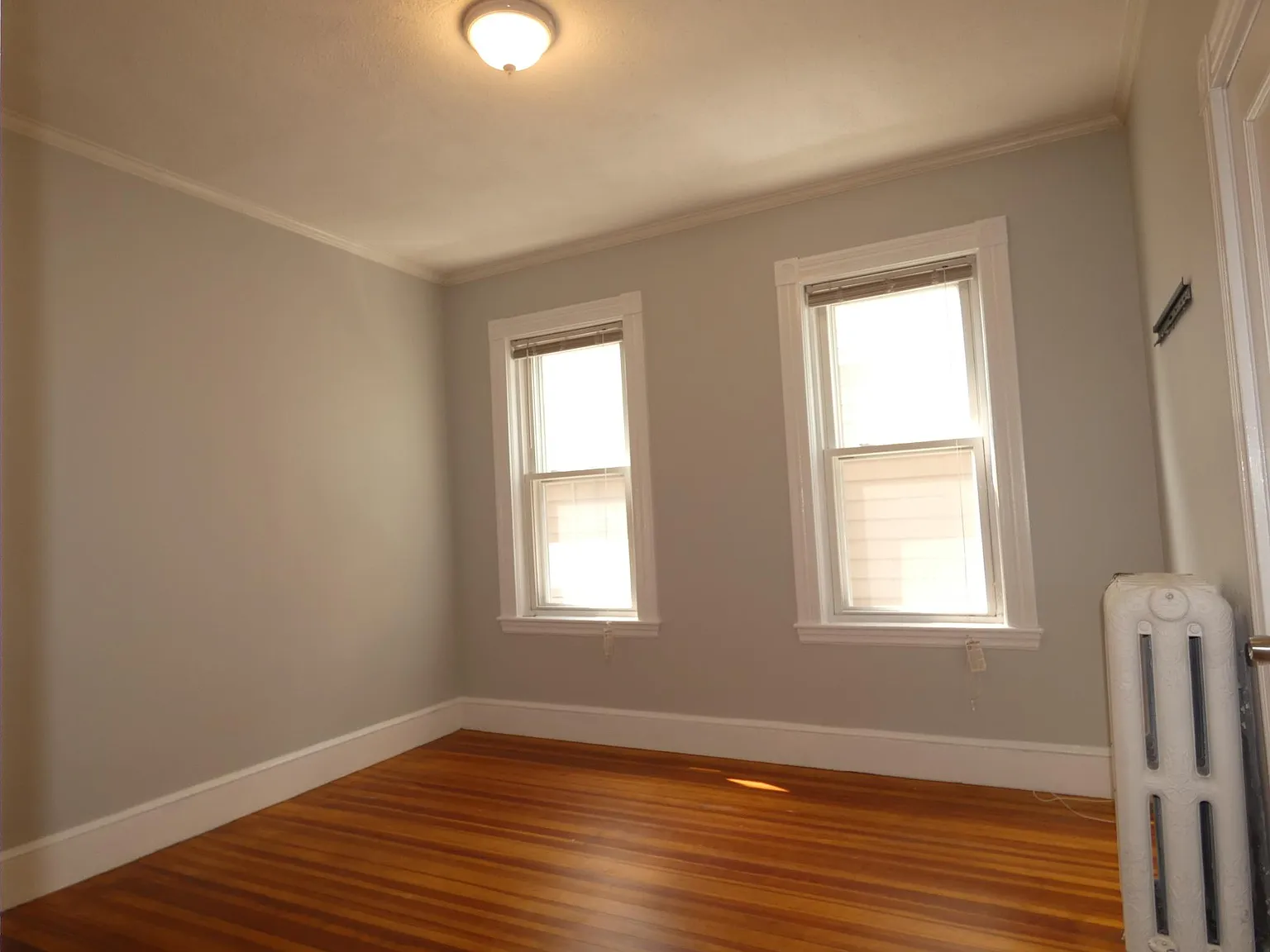 4 bed, 1400 sqft, $3,500 — Photo 2