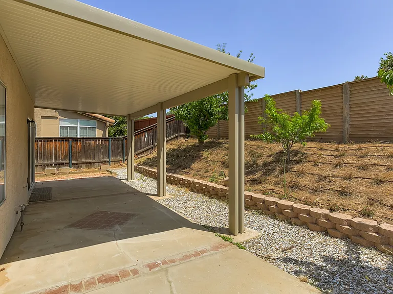 34921 Shadowwood Dr — Photo 42