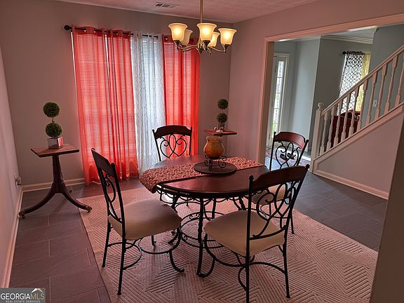 2nd image of 3080 Aberdeen Way