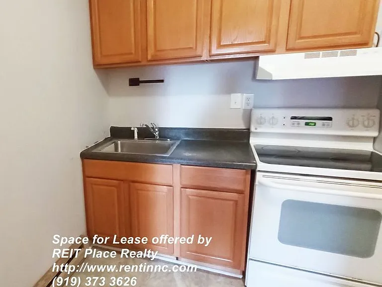 852 Tryon Hill Dr #2 — Photo 2