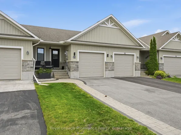 14 Chinook St, Belleville, ON K8P 0C4