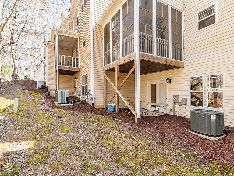 104 Rose Walk Ln — Photo 19