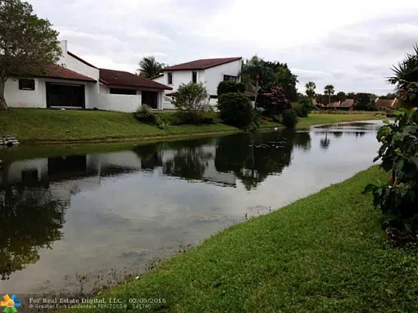8207 Fairway Rd, Fort Lauderdale, FL 33351
