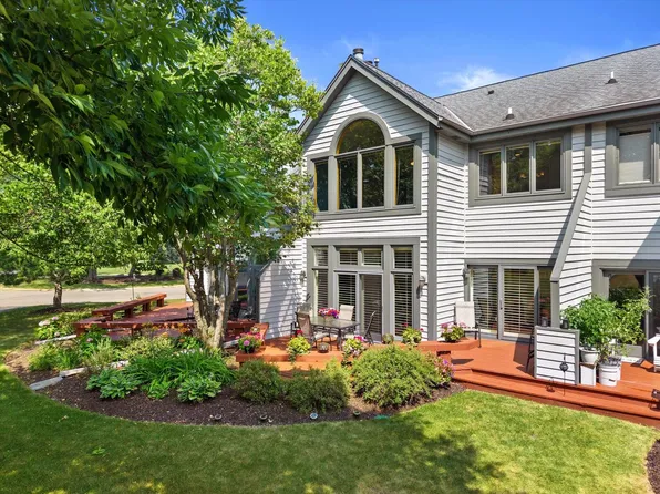 S75W17649 Harbor CIRCLE #C7, Muskego, WI 53150