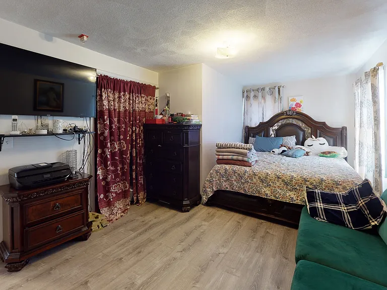 27 Kelley Ct — Photo 4