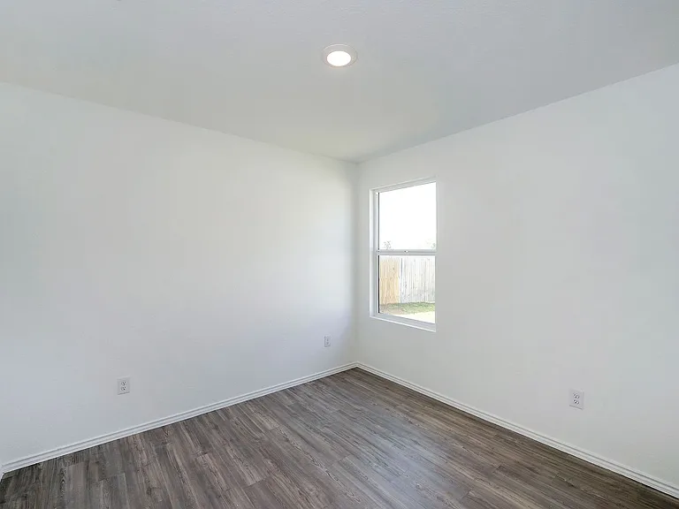 5926 Seaside Mnr — Photo 16