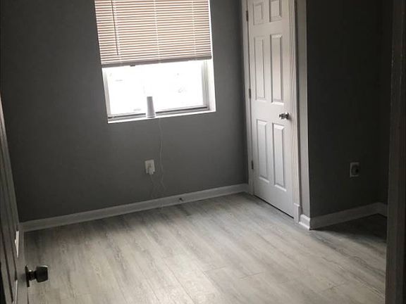 4th image of 3445 Juneway #7-500