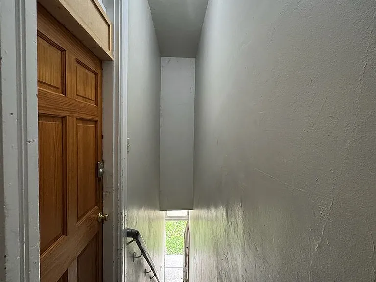 26 Conklin Apts — Photo 16