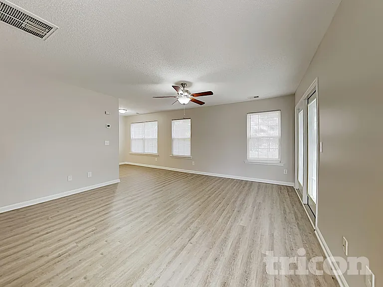 3000 Grand Look Ct — Photo 3