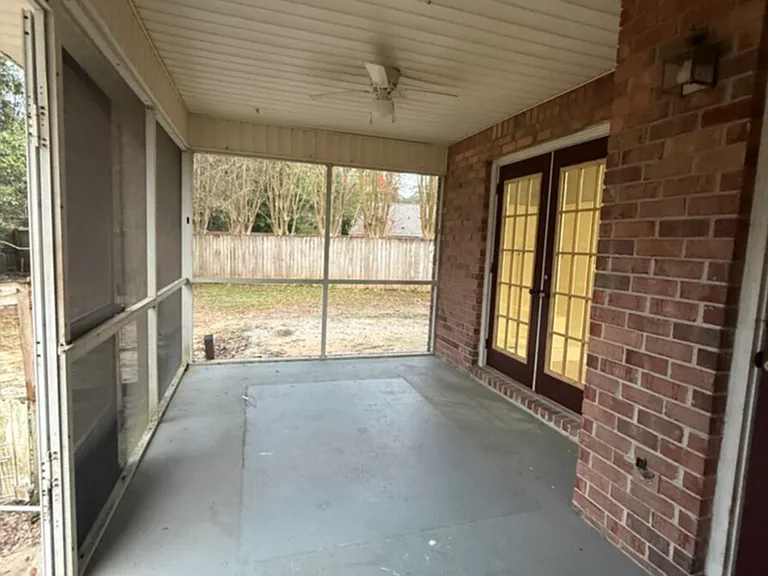 4571 Baybrook Dr — Photo 1