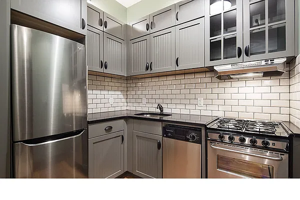 Rented by EXR | media 4