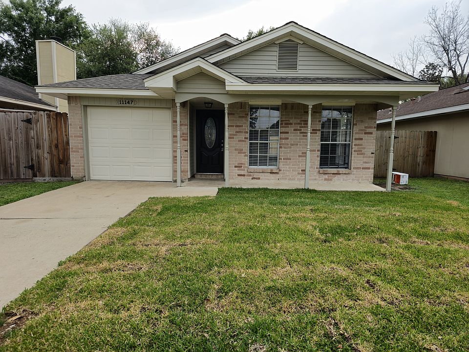 1st image of 11147 Wheatridge Dr