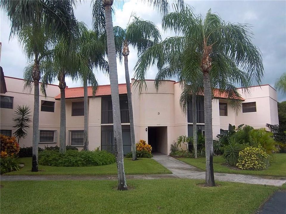 1st image of 1999 NE Collins Cir APT 80