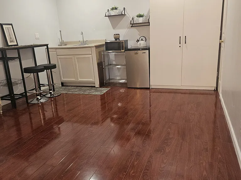 6013 Meridian Ave #2 — Photo 5