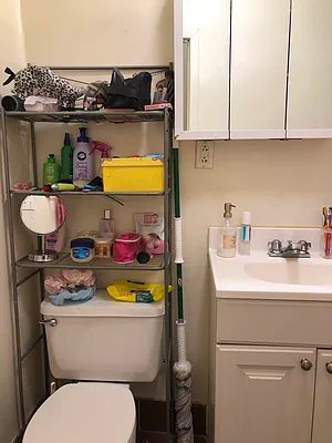 Rented by Cayenne Realty Group | media 7