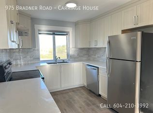 975 Bradner Rd, Abbotsford, BC V4X1H8
