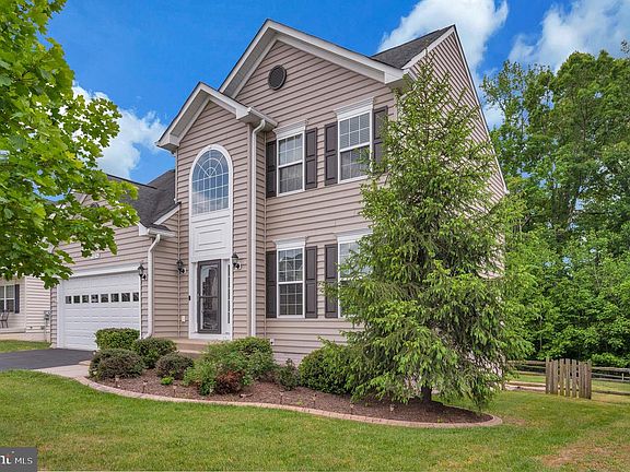 4th image of 5236 Longbow Rd