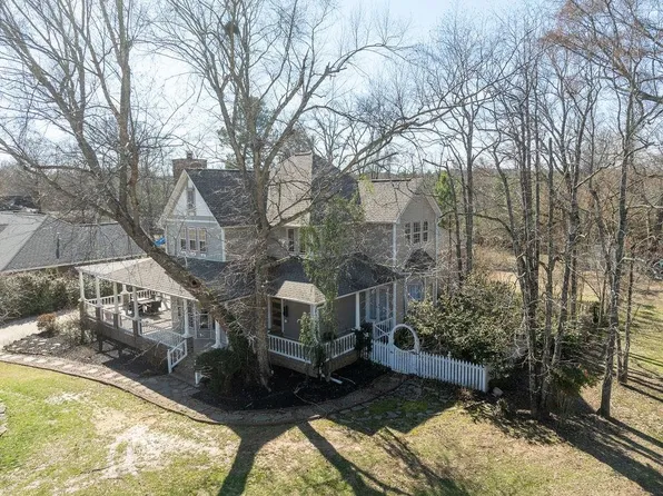 147 Charles Thomas Blvd, Searcy, AR 72143