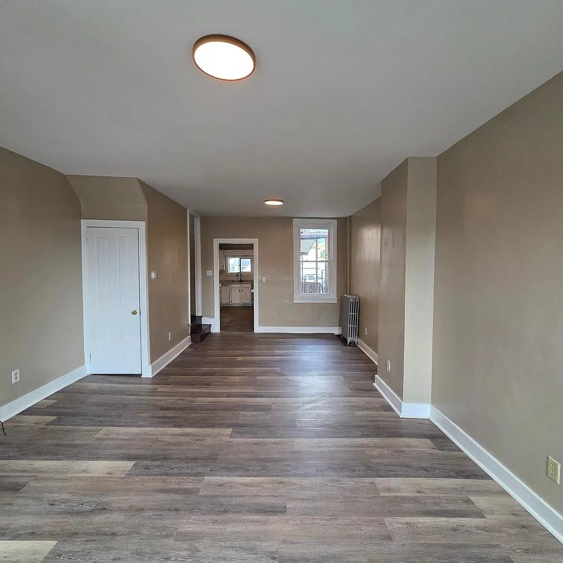 4 bed, 1204 sqft, $1,575 — Photo 3