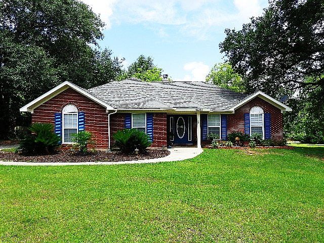 For Sale: 18540 Wisconsin Street, Robertsdale, AL 36567
