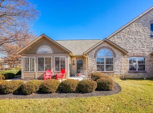 147 Falls Peak Ln, Delaware, OH 43015