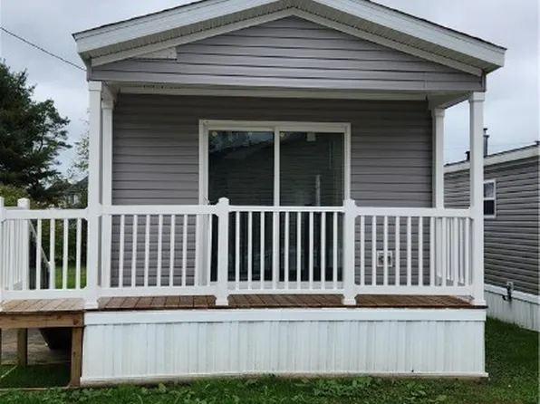 674 Grant St Lot 12, Franklin, PA 16323