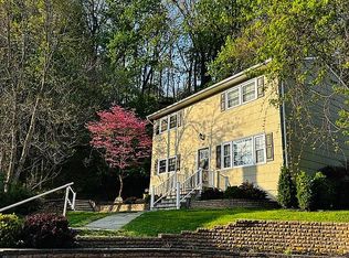 32 Church St, Milford, NJ 08848