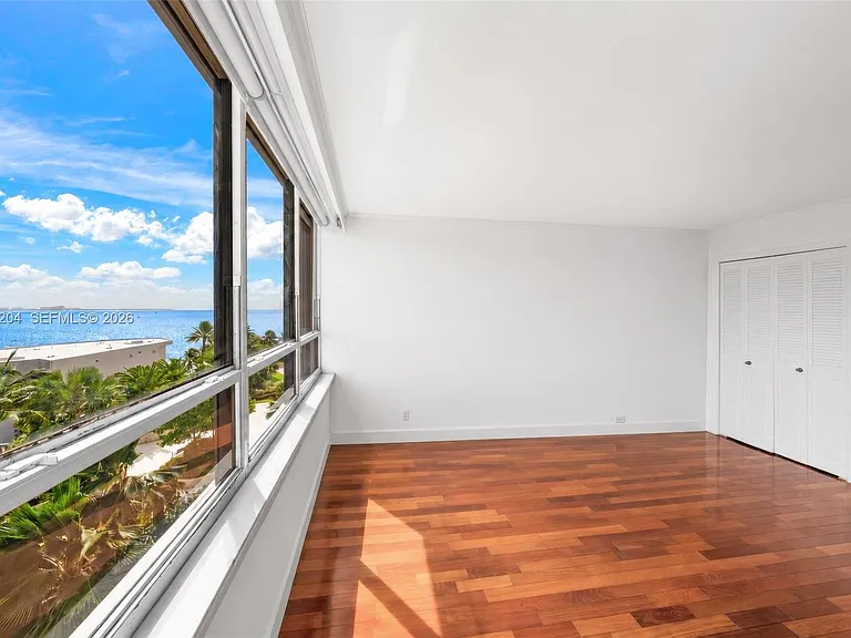 3 Grove Isle Dr #C605 — Photo 18