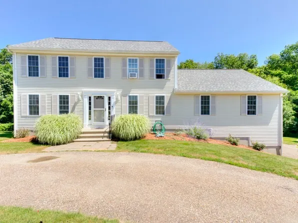 11 Hyland Ave, Leicester, MA 01524