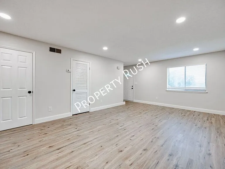 2323 Green Forest Dr #A — Photo 5