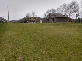 5540 Orion Ct, La Crosse, WI 54601