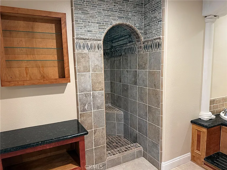 9272 Sunridge Dr — Photo 16