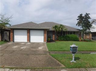 3816 Briant Dr, Marrero, LA 70072