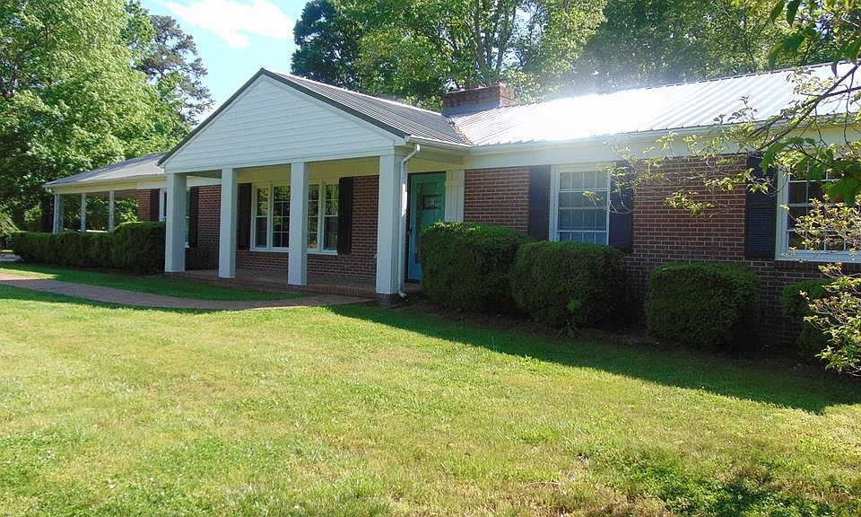1st image of 3049 L P Bailey Hwy