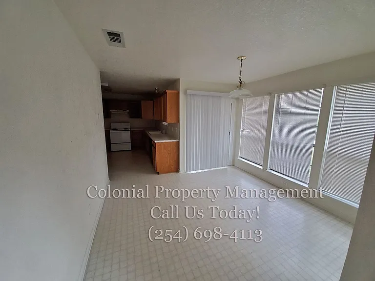 1905 McGinnis Ct — Photo 6